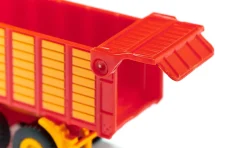 CLAAS mit Silagewagen