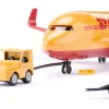 DHL Frachtflugzeug mit Zubehör