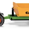 Fendt mit Hakenliftfahrgestell und Mulde