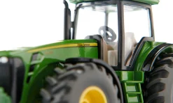 John Deere Traktor mit Seitenkipper